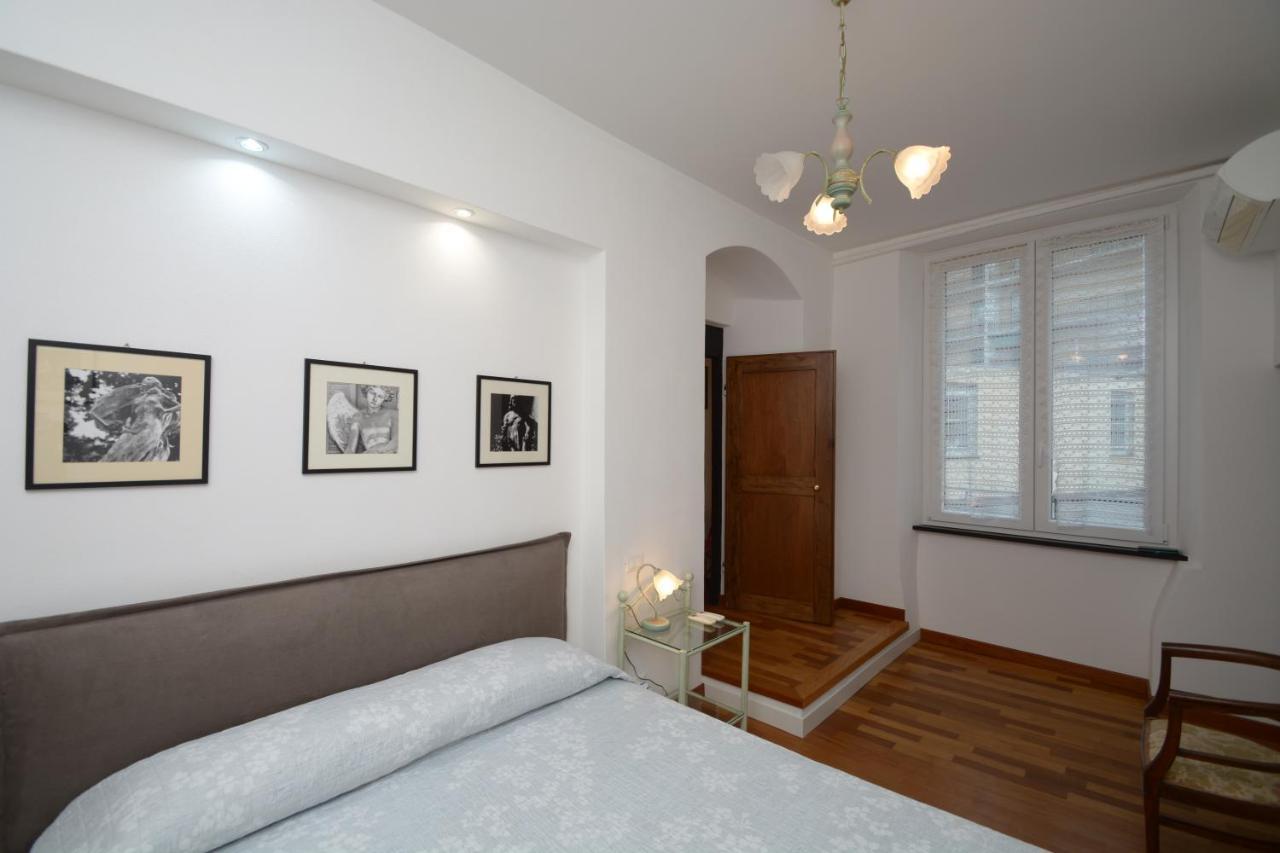 Soana Apartment Genoa Exterior photo